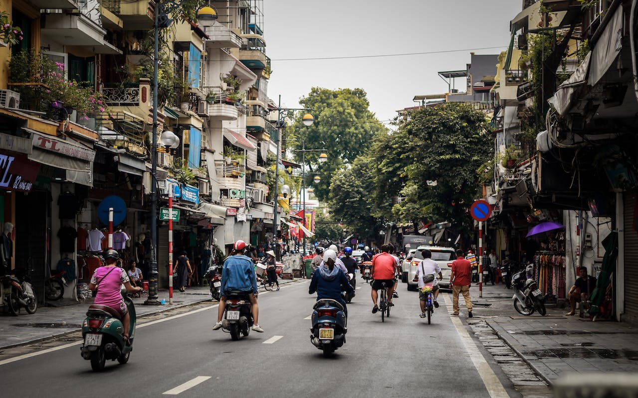 Vietnam Travel Guide - Traffic