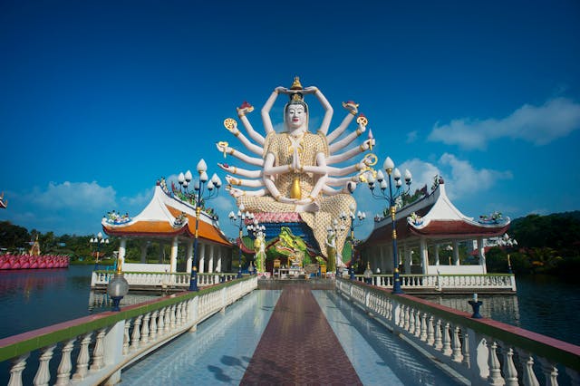 Traveling in Vietnam vs. Thailand: Which Destination is Right for You?