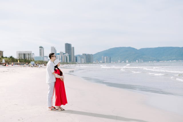 How to Retire in Vietnam - Da Nang Beach